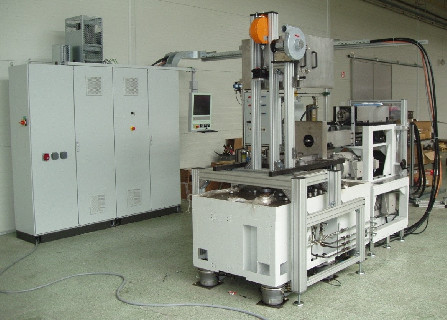 Jednoúčelový stroj je určen pro testování čerpadel.